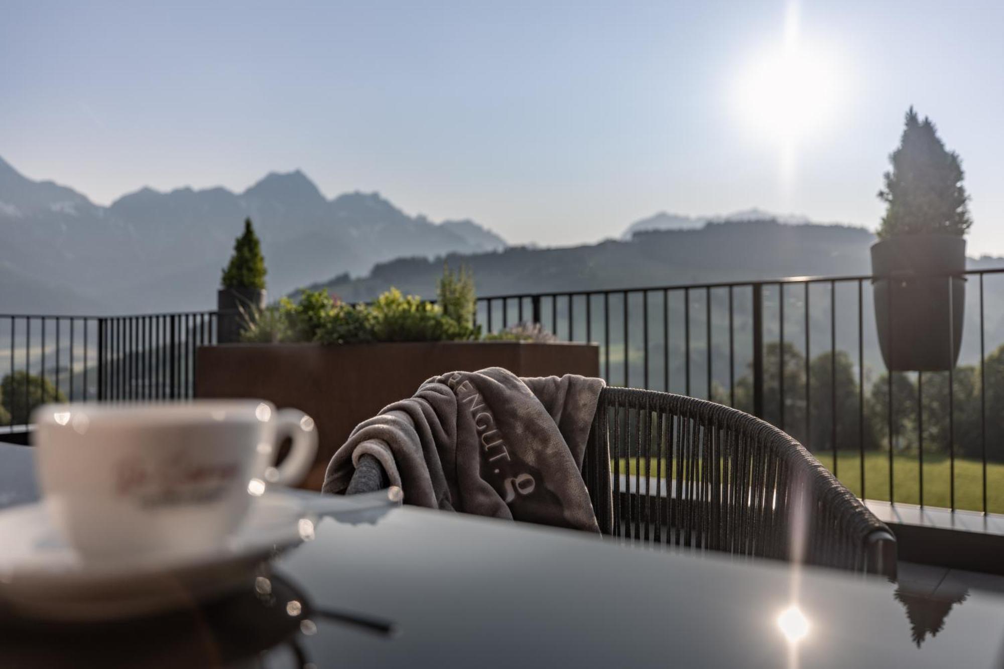 Aparthotel Biohof Ebengut Maria Alm am Steinernen Meer Exterior foto