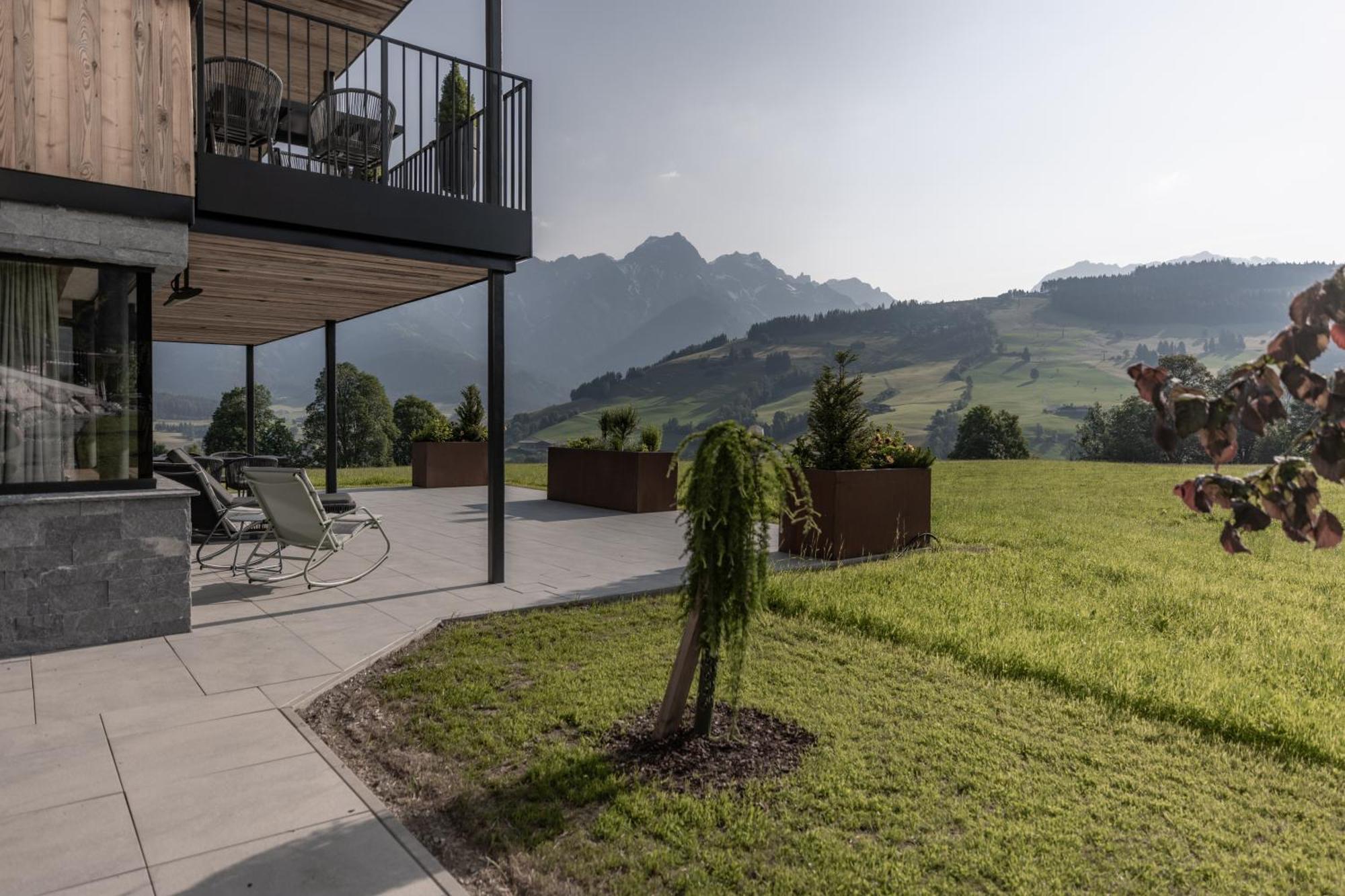 Aparthotel Biohof Ebengut Maria Alm am Steinernen Meer Exterior foto