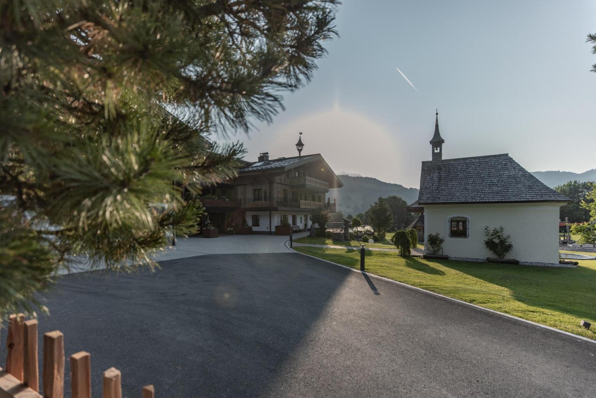 Aparthotel Biohof Ebengut Maria Alm am Steinernen Meer Exterior foto